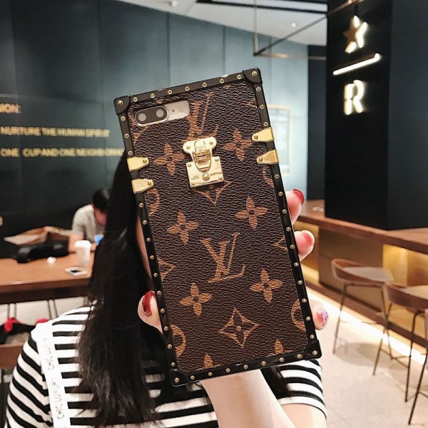 Lv ルイヴィトンハイブランド アイフォン16  pro max 15 ギャラクシー s24 ultra s23 plus レディースメンズ激安韓国風セレブ愛用 ギャラクシー s24 s23 ultra s25 アイフォン16 15 14 pro maxケース ジャケットスマホケース コピーセレブ愛用全機種対応ハイブランドiphone 16 pro maxケース パロディgalaxy s24 s23 ultra plus s22スマホケース コピー