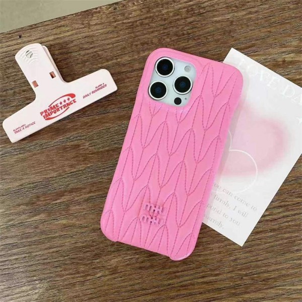 ミュウミュウ MiuMiuブランドiphone 16 15 plus 16 pro maxケースおしゃれiphone 16  pro max15 14 13 12 ケース 手帳型バッグ型iphone 16/14 pro/15 pro max 16 plus カバー ストラップ付 カード入れ韓国風セレブ愛用 iphone 16 15 アイフォン16 15 14 13pro maxケース ジャケットスマホケース コピー