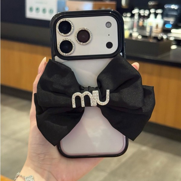 ミュウミュウ MiuMiuブランドiphone 16 17 pro 15 plus 16 pro maxケース おしゃれ iphone 17 air 16  pro max 15 14ケース かわいい iphone16 17 pro air 14 15 16 plusケースカバースタンド付きセレブ愛用全機種対応ハイブランドケース パロディ