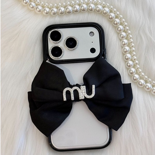 ミュウミュウ MiuMiuブランドiphone 16 17 pro 15 plus 16 pro maxケース おしゃれ iphone 17 air 16  pro max 15 14ケース かわいい iphone16 17 pro air 14 15 16 plusケースカバースタンド付きセレブ愛用全機種対応ハイブランドケース パロディ