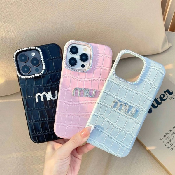 ミュウミュウ MiuMiuブランドiphone 16 17 pro 15 plus 16 pro maxケースiphone 17Pro/16/14 pro/15 pro max 16 plus カバー ストラップ付 カード入れ韓国風セレブ愛用 iphone 16 15 17 air アイフォン17 16 15 14 13pro maxケース ジャケットスマホケース コピーセレブ愛用全機種対応ハイブランドケース パロディ
