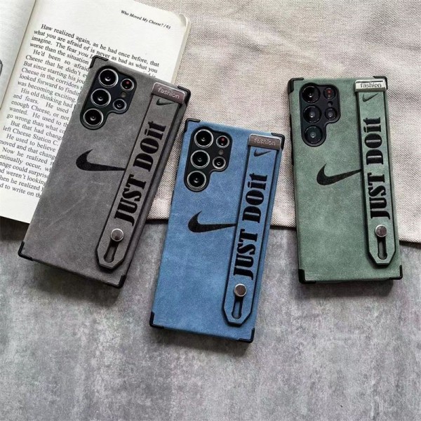Nike ナイキおしゃれgalaxy s24 s23 s22 s21 plus ultra サムソンs24 s25 ultraケース 手帳型バッグ型iphone16 15/14 pro galaxy s24 ultra s24 plusカバー ストラップ付 カード入れ韓国風セレブ愛用 ギャラクシー s24 s23 ultra s25 アイフォン16 15 14 pro maxケース ジャケットスマホケース コピーセレブ愛用全機種対応ハイブランドiphone 16 pro maxケース パロディ