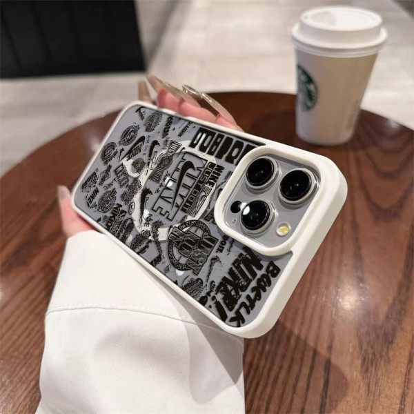 Nike ナイキiphone16 pro 14 15 16 plusケースカバースタンド付き韓国風セレブ愛用 iphone 16 15 アイフォン16 15 14 13pro maxケース ジャケットスマホケース コピーセレブ愛用全機種対応ハイブランドケース パロディiphone16 15 14/13 pro max スマホケース コピー