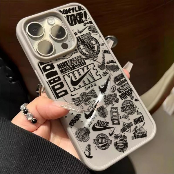 Nike ナイキiphone16 pro 14 15 16 plusケースカバースタンド付き韓国風セレブ愛用 iphone 16 15 アイフォン16 15 14 13pro maxケース ジャケットスマホケース コピーセレブ愛用全機種対応ハイブランドケース パロディiphone16 15 14/13 pro max スマホケース コピー