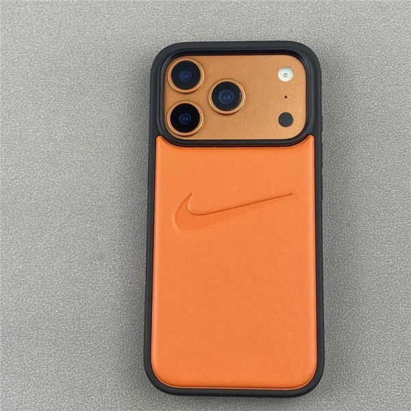 Nike ナイキブランドiphone 16 17 pro 15 plus 16 pro maxケースiphone 17Pro/16/14 pro/15 pro max 16 plus カバー ストラップ付 カード入れセレブ愛用全機種対応ハイブランドケース パロディiphone17 air 16 15 14/13 pro max スマホケース コピー