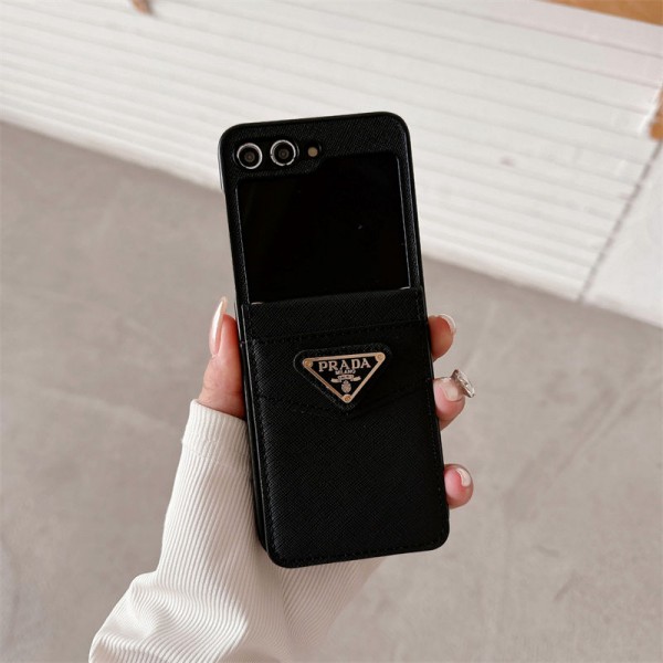 Prada プラダブランドgalaxy z flip 6 5 4 fold5 6 2024ケース折り畳み可ギャラクシー z fold6 5 4 3ケース 革製galaxy fold6 5 4 3 2ケースカバースタンド付きセレブ愛用全機種対応ハイブランドケース パロディ