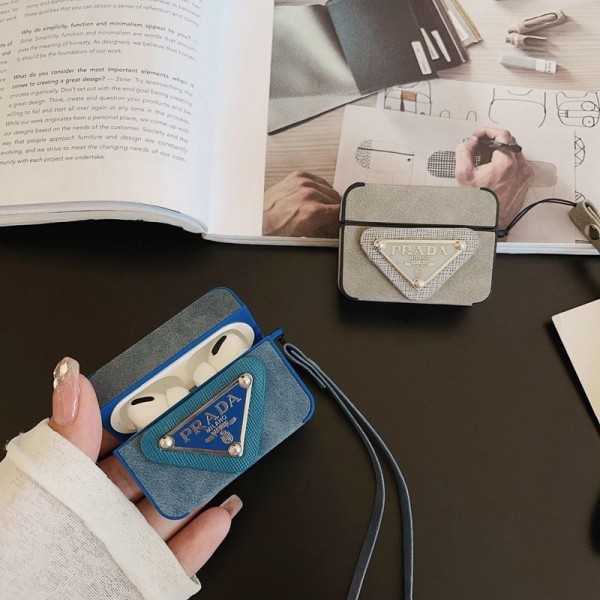 Prada プラダハイブランド  AirPods4 3 pro3 2ケースストラップ airpods4カバー 耐衝撃 エアーポッズ4プロ2ケース 激安 ブランド エアーポッズ4 プロ2 3/2/1ケースブランド AirPods 4/3 Pro2/proケース メンズレディーズ