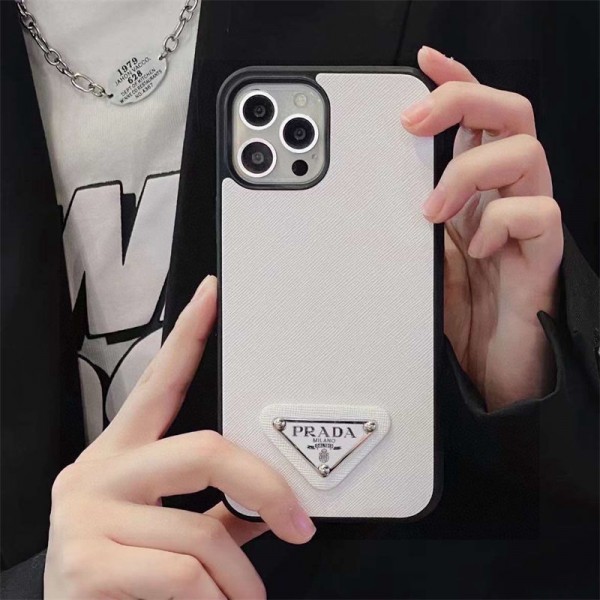 Prada プラダおしゃれiphone 17 air 16  pro max 15 14 13 12 ケース 手帳型バッグ型iphone 17Pro/16/14 pro/15 pro max 16 plus カバー ストラップ付 カード入れiphone16 17 pro air 14 15 16 plusケースカバースタンド付きiphone17 air 16 15 14/13 pro max スマホケース コピー