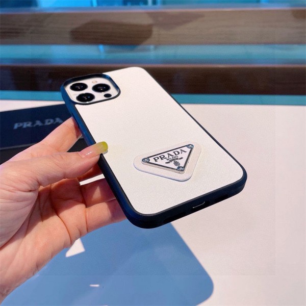 Prada プラダおしゃれiphone 17 air 16  pro max 15 14 13 12 ケース 手帳型バッグ型iphone 17Pro/16/14 pro/15 pro max 16 plus カバー ストラップ付 カード入れiphone16 17 pro air 14 15 16 plusケースカバースタンド付きiphone17 air 16 15 14/13 pro max スマホケース コピー