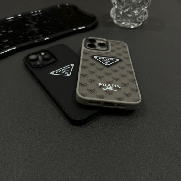 Prada プラダおしゃれiphone 17 air 16  pro max 15 14 17eケース メンズ iphone 17Pro/16/14 pro/15 pro max 16 plus 17 17eカバー ストラップ付 カード入れiphone16 17 pro air 14 15 16 plus 17ケースカバースタンド付きiphone17 air 16 15 14/13 pro max 17スマホケース コピー