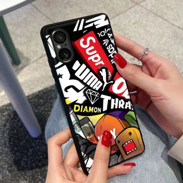 Supreme シュプリームハイブランドエクスぺリア 1 10 5 v iii ivカバー メンズ レディース女性男性向けブランドスマホケース  xperia1V/ace ivカバーブランドiphone galaxy xperia全機種対応iphone15 ultra 14 plus galaxy s23 ultra s22カバー 手帳型 人気