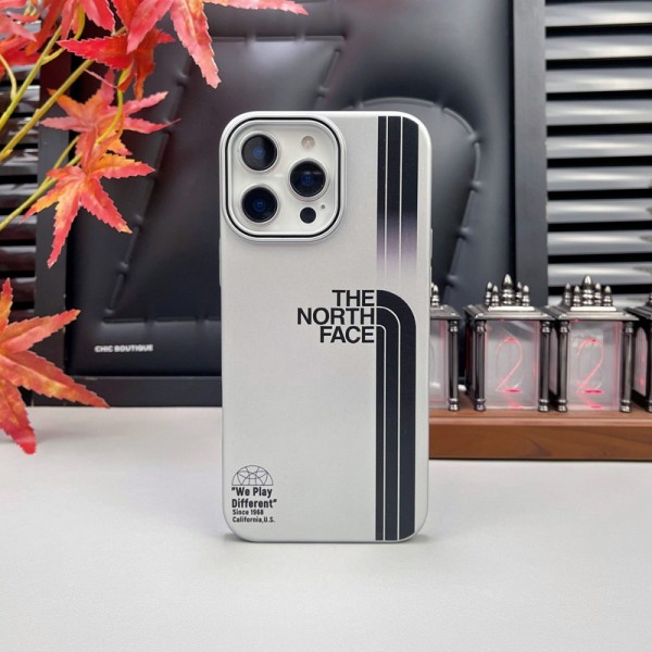 ザノースフェイス THE NORTH FACEおしゃれiphone 17 air 16  pro max 15 14 13 12 ケース iphone16 17 pro air 14 15 16 plusケースカバースタンド付きセレブ愛用全機種対応ハイブランドケース パロディiphone17 air 16 15 14/13 pro max スマホケース コピー