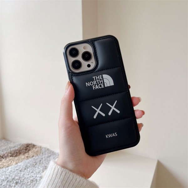 ザノースフェイス THE NORTH FACE iphone 18/17Pro/16/14 pro/15 pro max 16 plus 17 17eカバー ストラップ付 カード入れiphone 18pro max/16 17 pro air 14 15 16 plus 17ケースカバースタンド付きセレブ愛用全機種対応ハイブランドケース パロディiphone 18pro 17 air 16 15 14/13 pro max 17スマホケース コピー