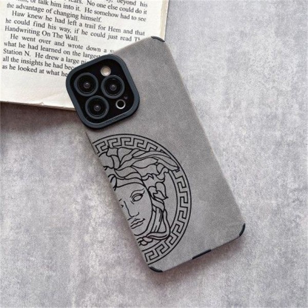 Versace ヴェルサーチブランドiphone 16 15 plus 16 pro maxケースおしゃれiphone 16  pro max15 14 13 12 ケース 手帳型バッグ型韓国風セレブ愛用 iphone 16 15 アイフォン16 15 14 13pro maxケース ジャケットスマホケース コピーiphone16 15 14/13 pro max スマホケース コピー