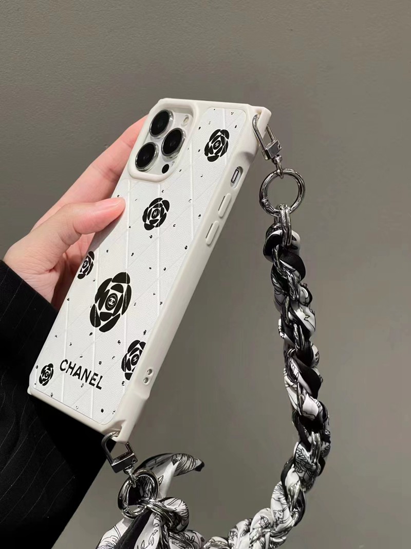 Chanel シャネルハイブランド アイフォン15 14+ 13 pro maxケースカバー