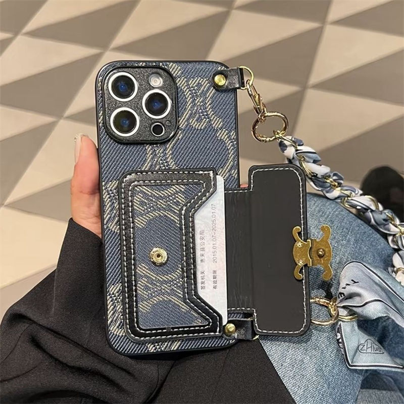 セリーヌiphone 17Pro/16/14 pro/15 pro max カバー