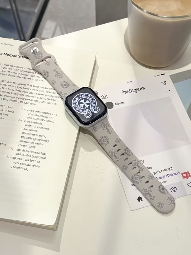 クロムハーツApple Watch 11/10/9/8/7ブランドバンド