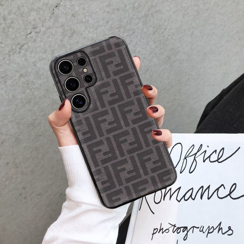 Fendi フェンデイブランドiphone 15 plus 14 pro maxケースハイブランド アイフォン14 15+ ギャラクシー s23 ultra s23 plus レディースメンズ激安