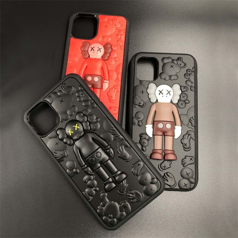 カウズiphone16 15 14/13 pro max スマホケース