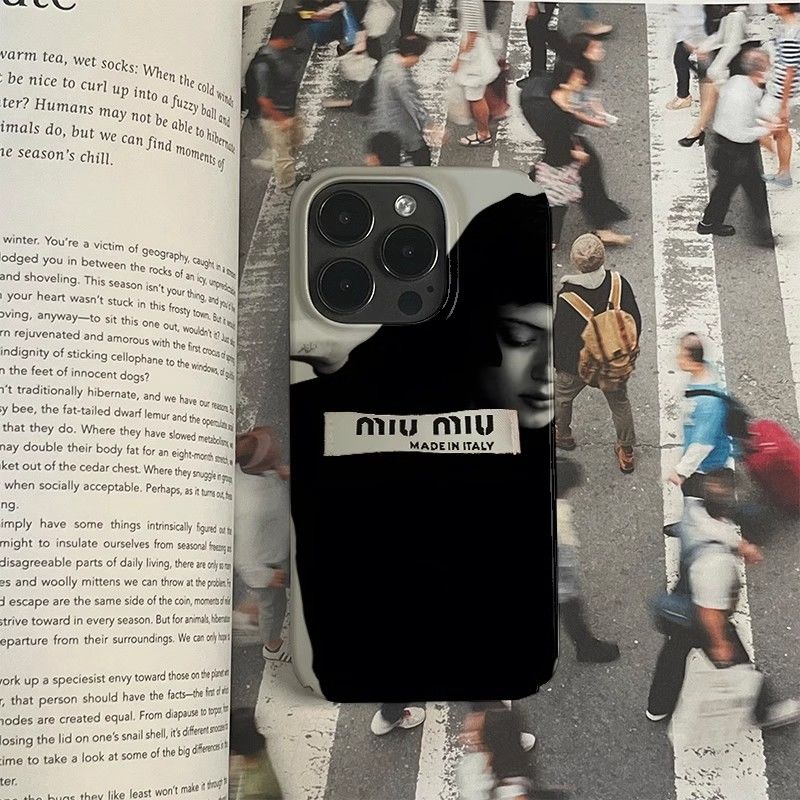 ミュウミュウiphone17 pro 15 plus 16 pro maxケース