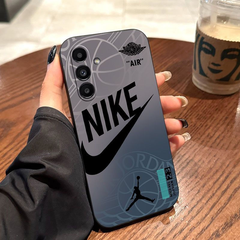  Nike アイフォン16  pro max 15 カバー